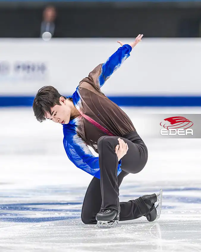 Ice Gallery Skates U.S.